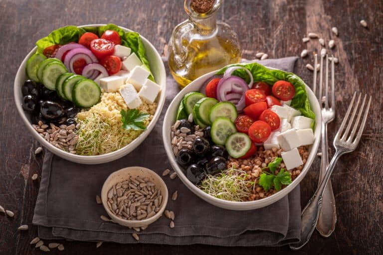 Diet Greek salad in alternative version for people on diet cissn